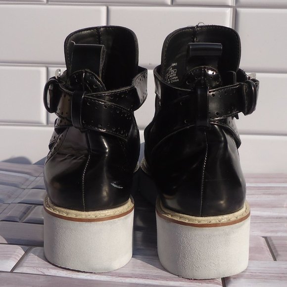 SIZE EU 37. ZARA BASIC wedge cut-out ankle booties buckle wingtip black. - Picture 5 of 16